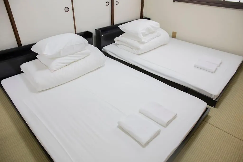 别墅 今宮 Guest House! 難波まで1駅!道頓堀とusjへアクセス抜群!Jr線から徒歩4分!最大16人宿泊可能!貸切4Ldk 大阪 日本